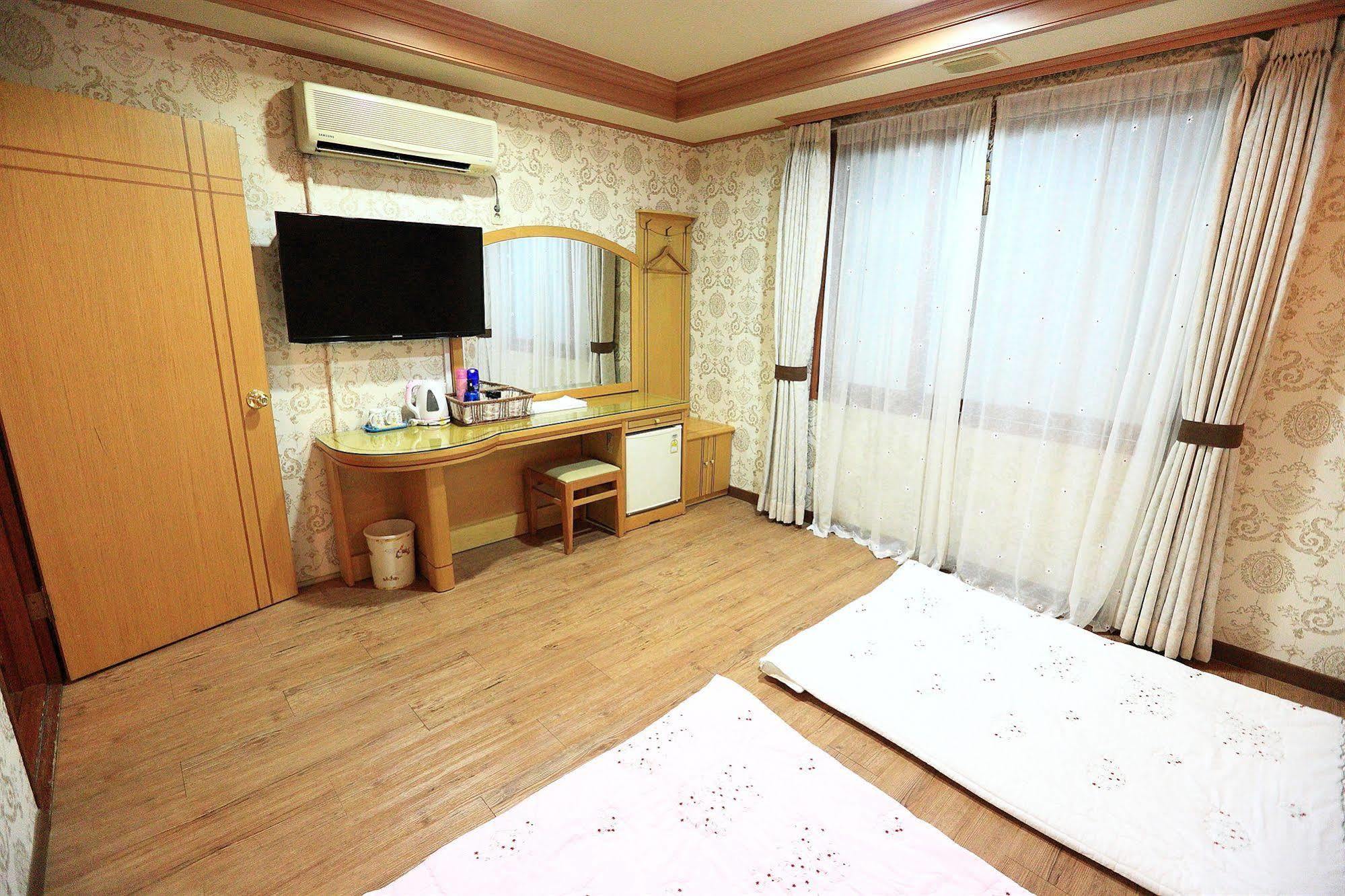 Jeju Olleh Hotel Luaran gambar